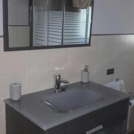 La Casa Del Estanque *
