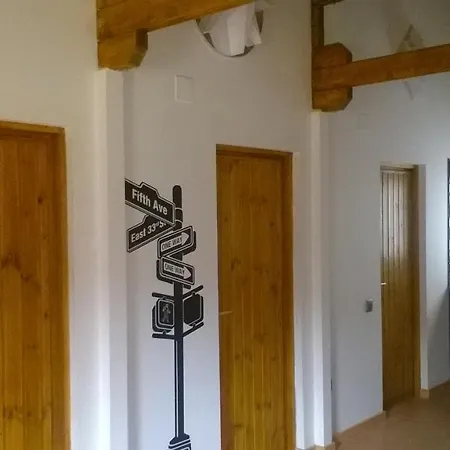 La Casa Del Estanque Olocau del Rey